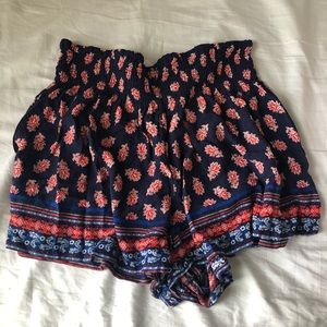 Target flowy short